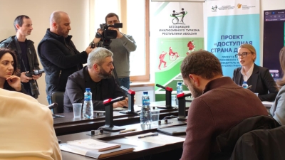 МИНИСТР ТУРИЗМА ПРИНЯЛ УЧАСТИЕ В РАБОТЕ КРУГЛОГО СТОЛА, ПОСВЯЩЁННОГО ДОСТУПНОЙ СРЕДЕ В ТУРИЗМЕ