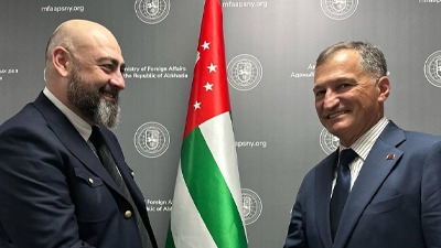 И.о. министра туризма Абхазии Теймураз Хишба встретился с советником Президента ПМР Павлом Прокудиным